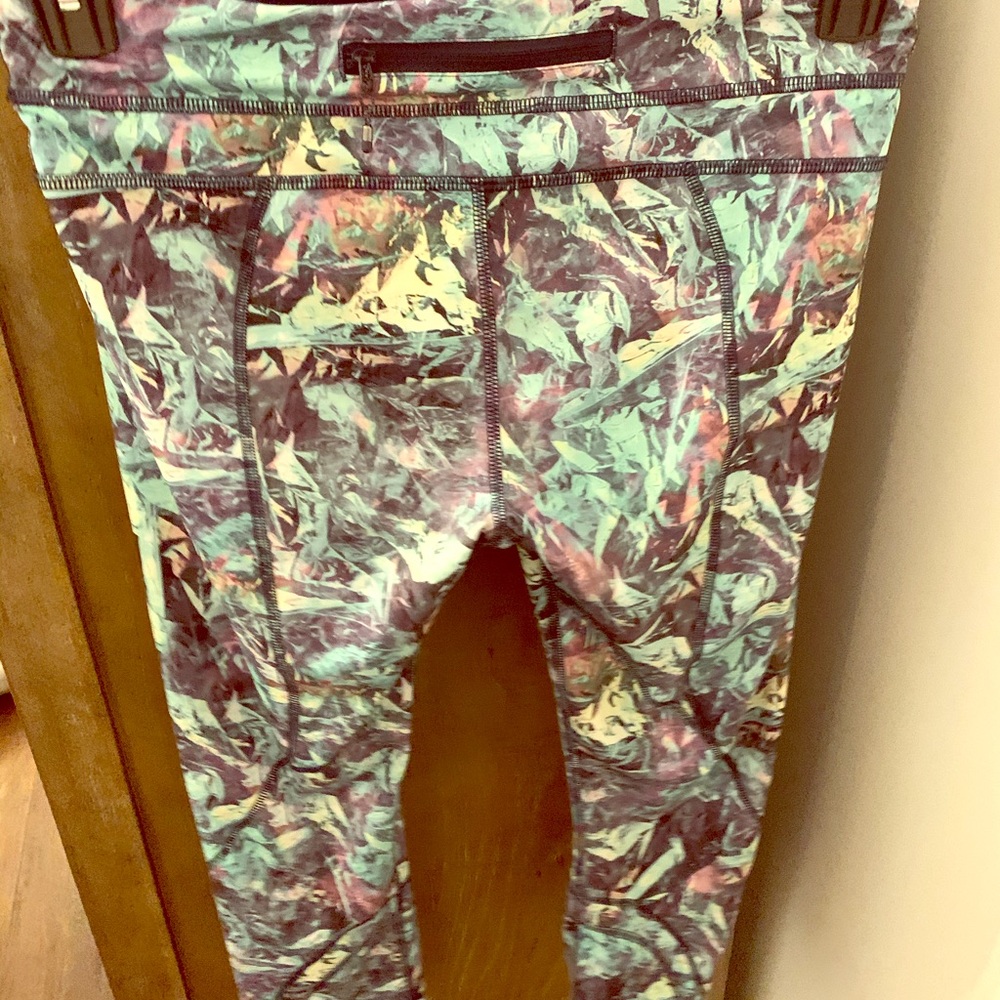 Lululemon workout capri